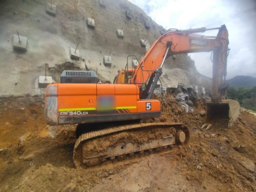 Excavadora usada 2020 DOOSAN DX340LCA-K TM0832