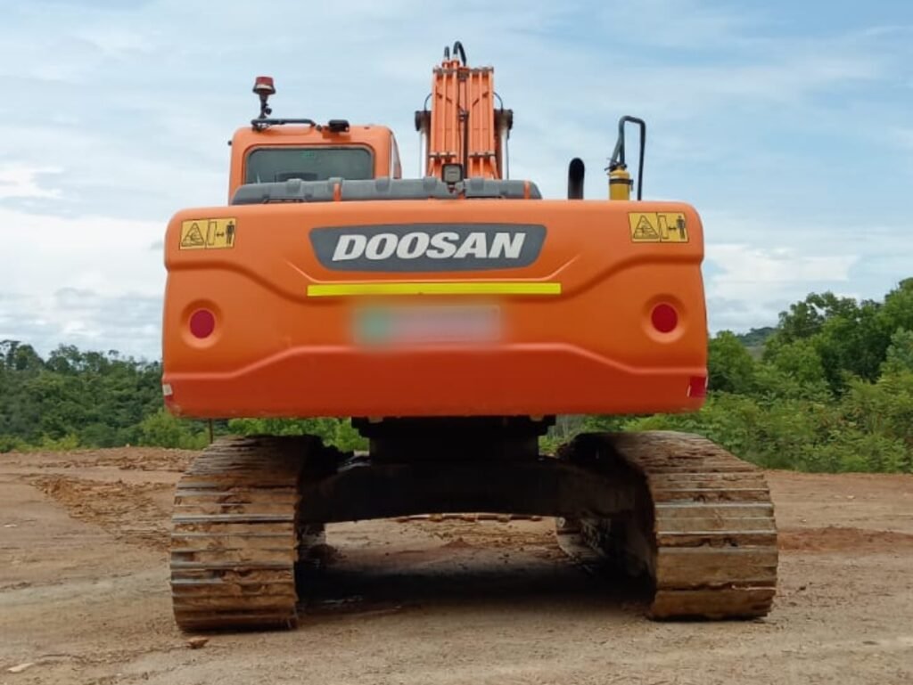Excavadora usada 2021 Doosan DX225LCA TM1105
