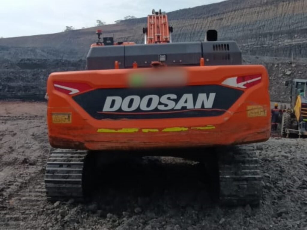 Excavadora usada 2022 Doosan DX360LCA-7M TM1107