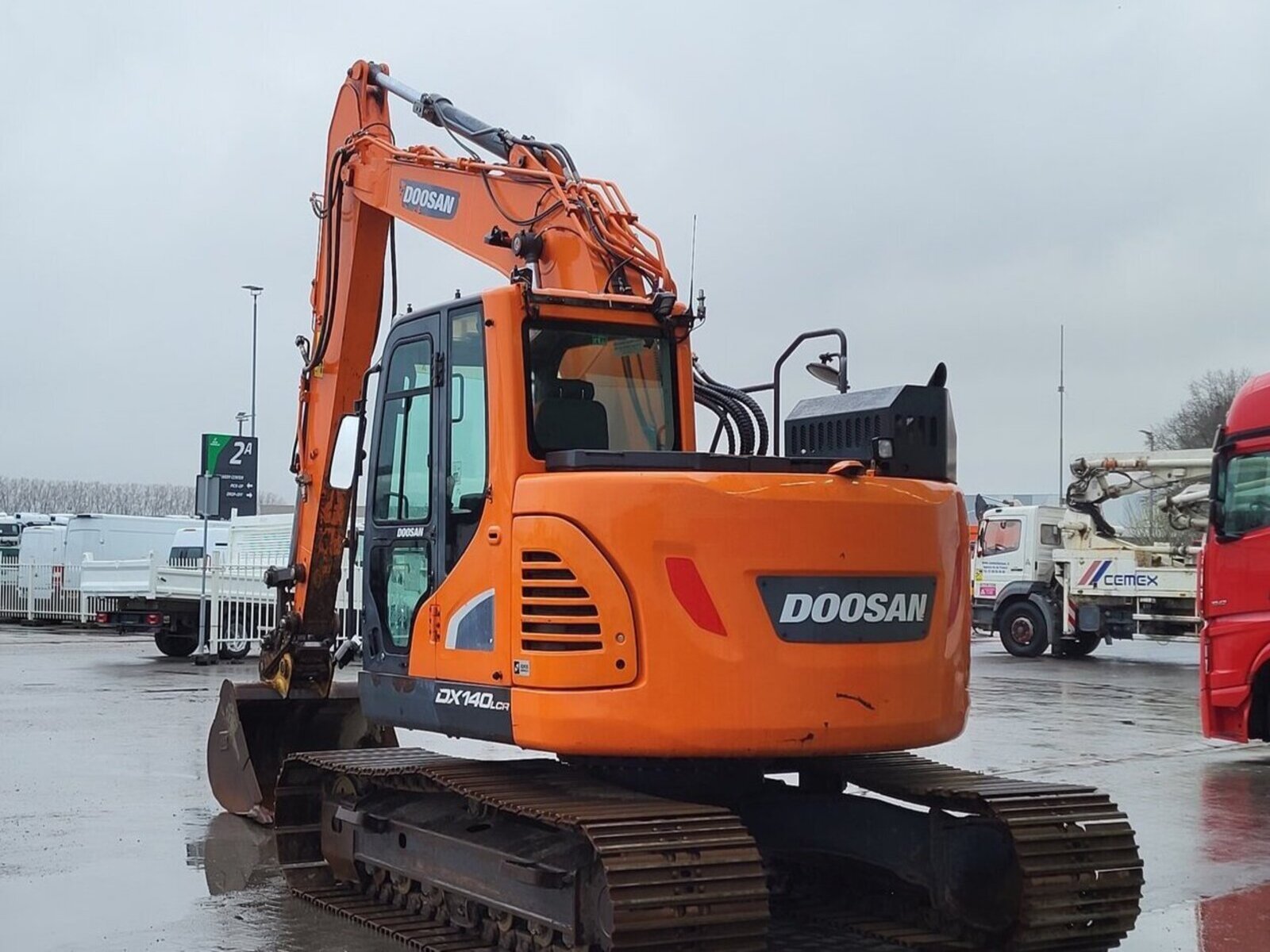 excavadora usada 2019 DOOSAN DX140