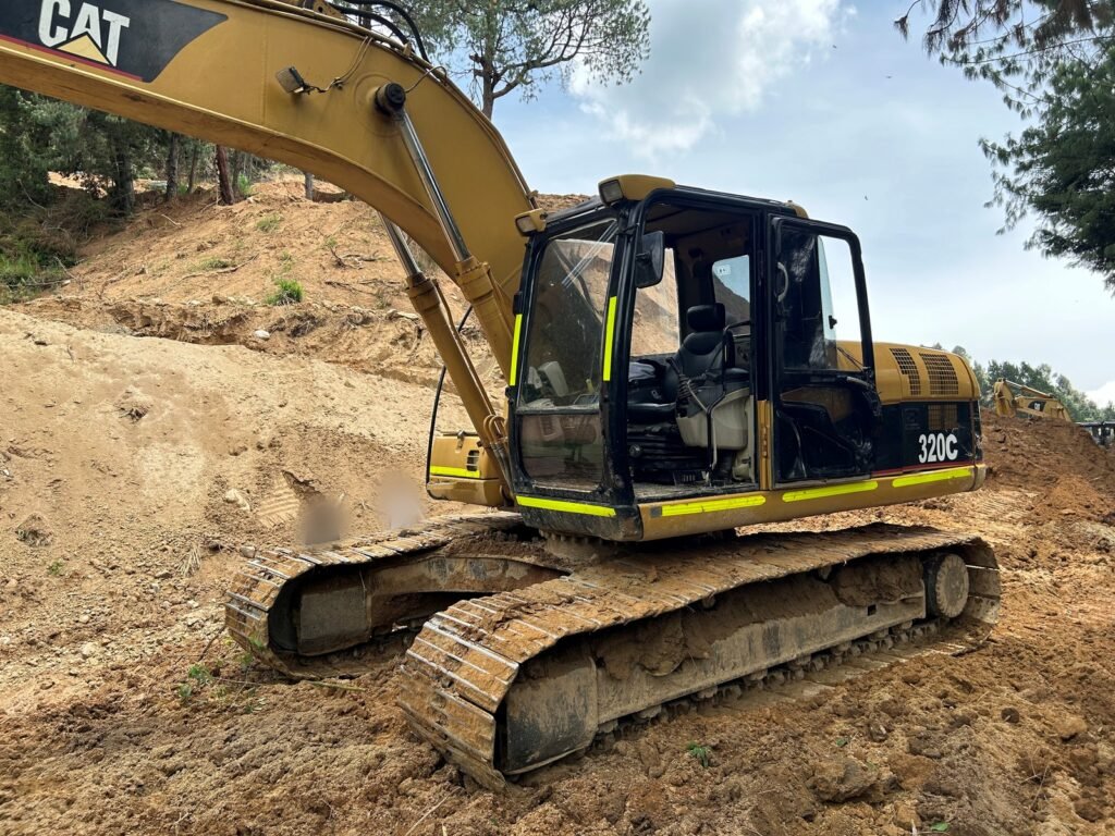 Excavadora usada 2007 Caterpillar 320C TM1170