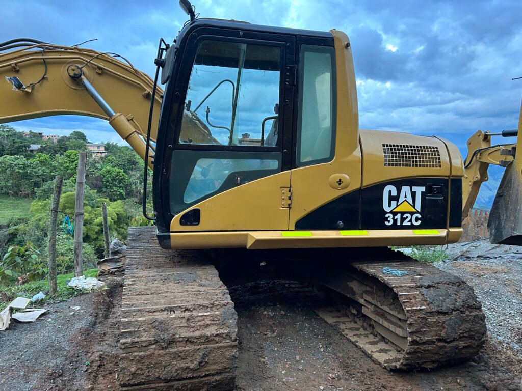 excavadora usada 2001 caterpilar 312 c tm1211